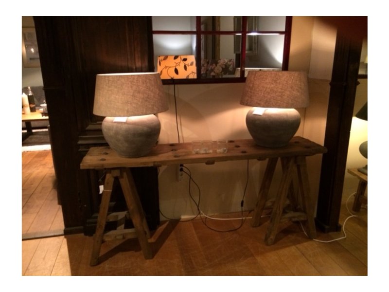 Wandtafels van oud hout