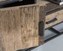 Tv dressoir Dakota gemaakt van gerecycled oud hout gecombineerd met zwart staal