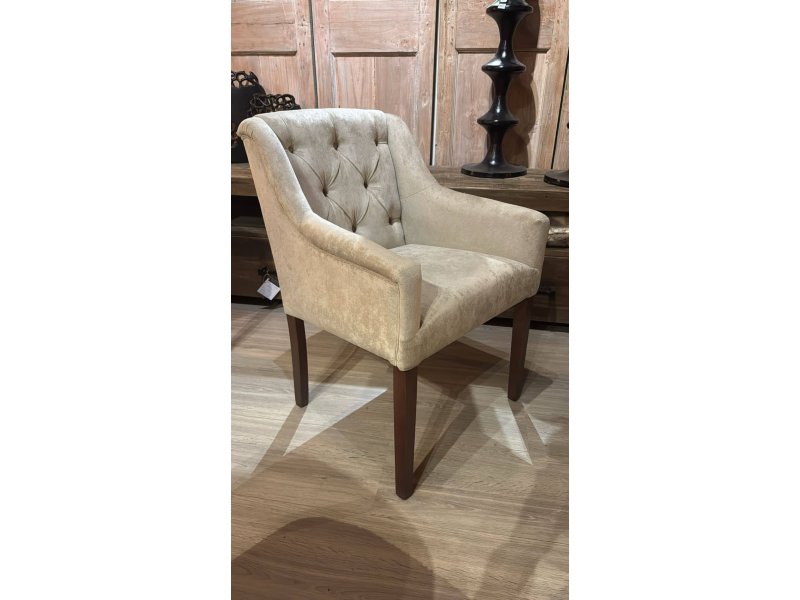 Stoelen eetkamer capiton rugleuning