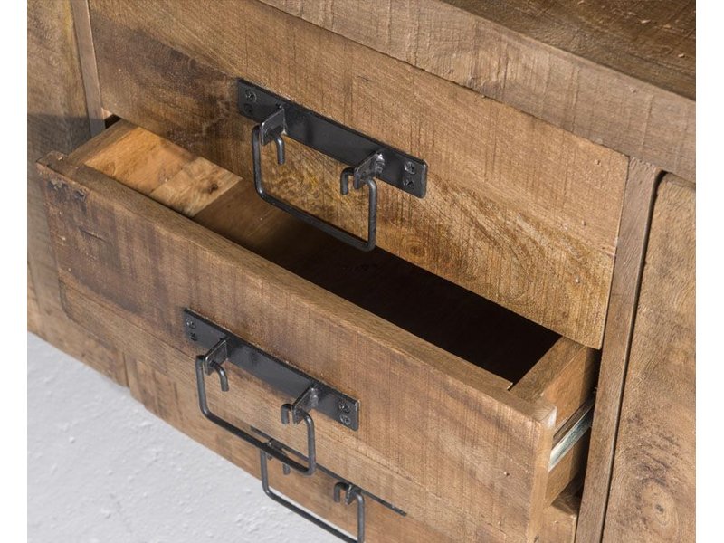 Dressoir Strong van Livingfurn