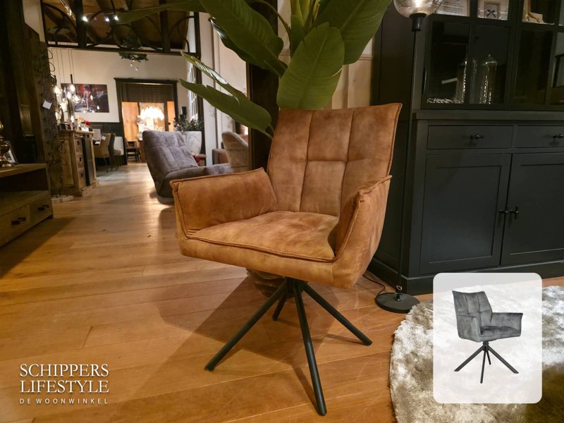 Cognacfarbener Stuhl