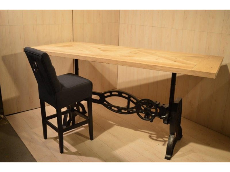 Industriële eetkamertafel