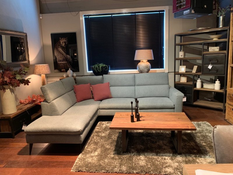 3 zits met ottomane Nashville