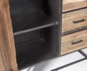 Dressoir Dakota van gerecycled oud hout gecombineerd met zwart staal