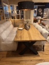 eiken tafel met eetbank