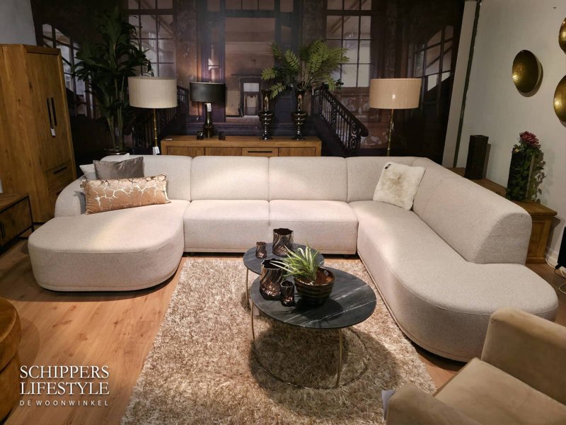 L+uxe bankstel William