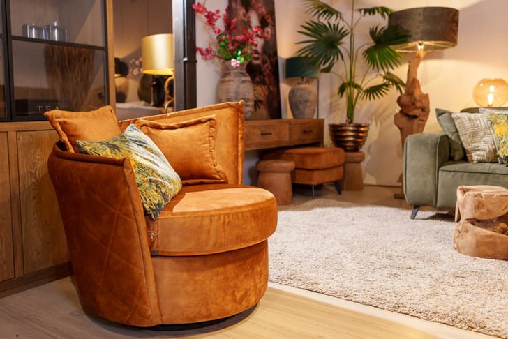 Runder Stuhl im Wohnzimmer – Schippers Lifestyle Enschede