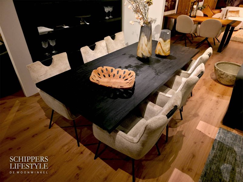 Teak houten tafel zwart